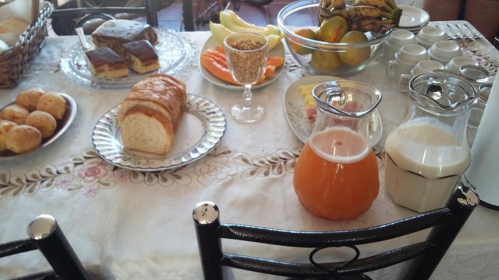 Aconchego Lar Cama E Cafe Bed & Breakfast Foz do Iguacu Ngoại thất bức ảnh