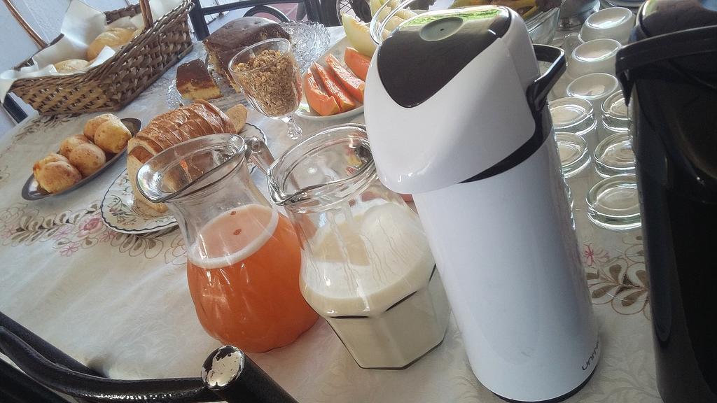 Aconchego Lar Cama E Cafe Bed & Breakfast Foz do Iguacu Ngoại thất bức ảnh