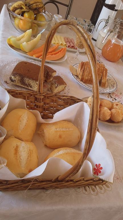 Aconchego Lar Cama E Cafe Bed & Breakfast Foz do Iguacu Ngoại thất bức ảnh